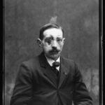 Negatyw - fotografia przedstawiająca francuskiego żołnierza, którego twarz została okaleczona podczas I wojny światowej, 06.12.1918 r., Biblioteka Kongresu USA